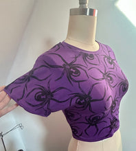 Load image into Gallery viewer, NIGHTCRAWLER Black Widow print Crop Top