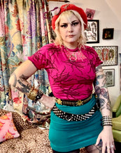 Load image into Gallery viewer, NIGHTCRAWLER Cockroach print Crop Top