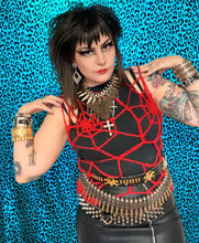 Load image into Gallery viewer, WEBS WE WEAVE Top - Red size M