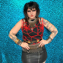 Load image into Gallery viewer, WEBS WE WEAVE Top - Red size M