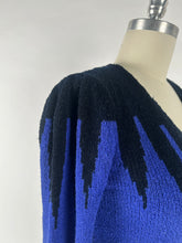 Load image into Gallery viewer, Vintage 80s Pullover size medium/large
