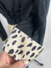 Load image into Gallery viewer, Vintage 80s/ 90s Dalmatian Print Blazer Size Medium
